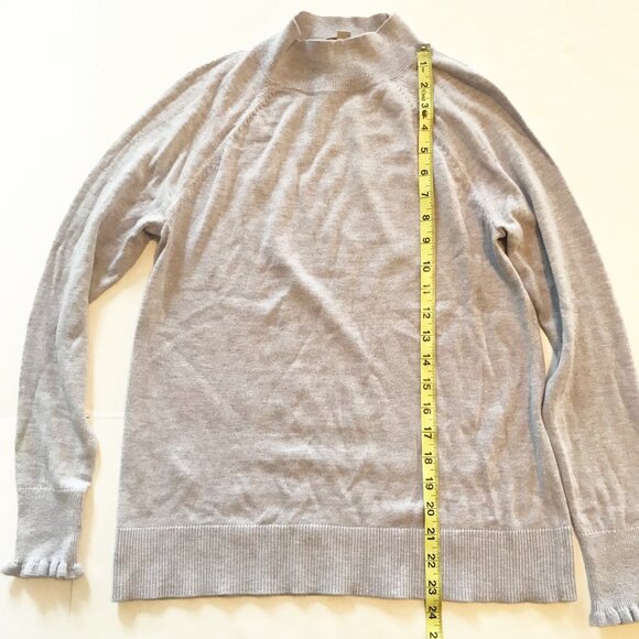 LOFT Mock Neck Lilac Purple Ruffle Long Sleeve Pullover Sweater Top Womens XS - Picture 7 of 8